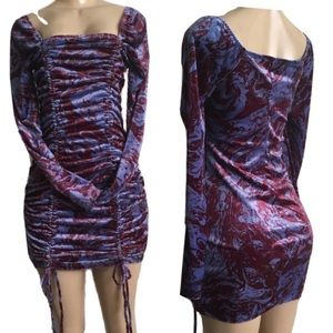 Long-sleeve ruched bodycon mini dress